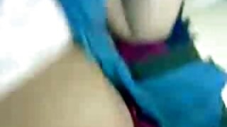 شاب يصور الجنس جنس مترجم بالعربية على الكاميرا